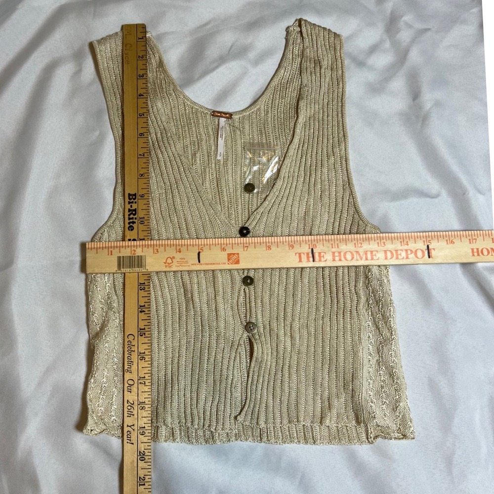 Free People Champagne Gold Metallic Ribbed Knit Button Front Vest Small‎ - Picture 5 of 6